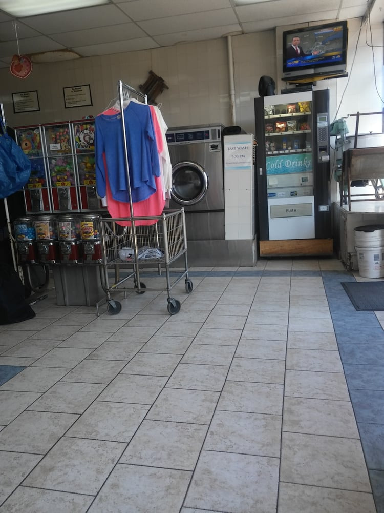 R and S Laundromat